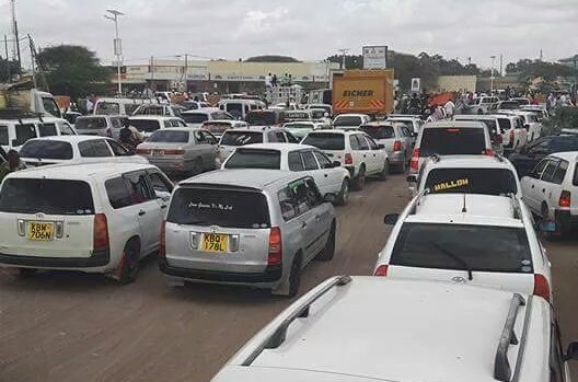 PHOTOS — Traffic Jam In Wajir Is Mostly Made Up Of Probox