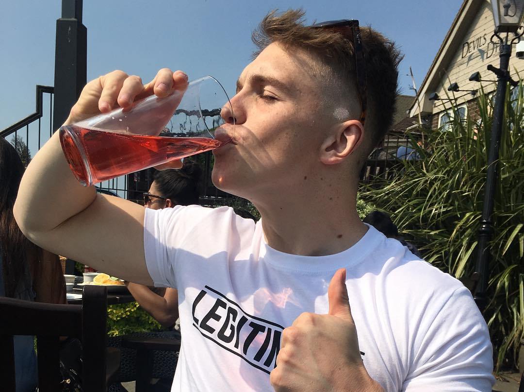 How Much Money Joe Weller Makes On YouTube – Net Worth