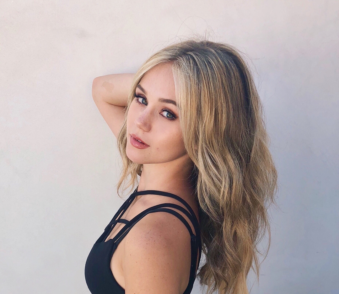 Brec Bassinger – Inside The Life Of The Actress
