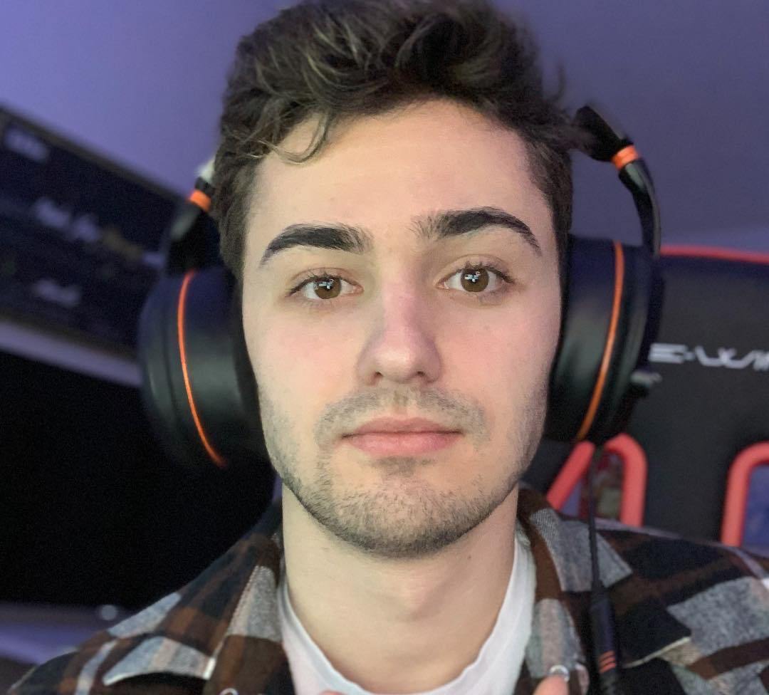 How Much Money Nicks Makes On YouTube – Net Worth