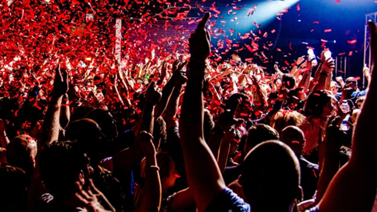 13 Songs About Partying & Clubbing